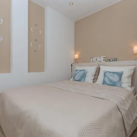 Sweetest Thing Makarska