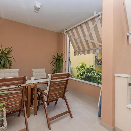 Apartament Sweetest Thing Makarska