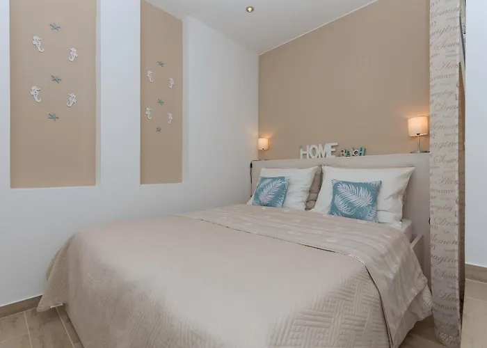 Sweetest Thing Makarska